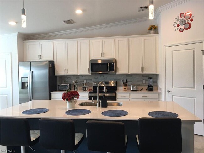Building Photo - 6023 Ellerston Way