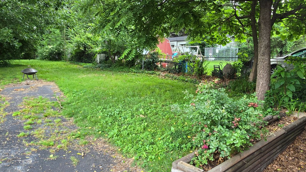 Building Photo - 9109 Argyle Ave