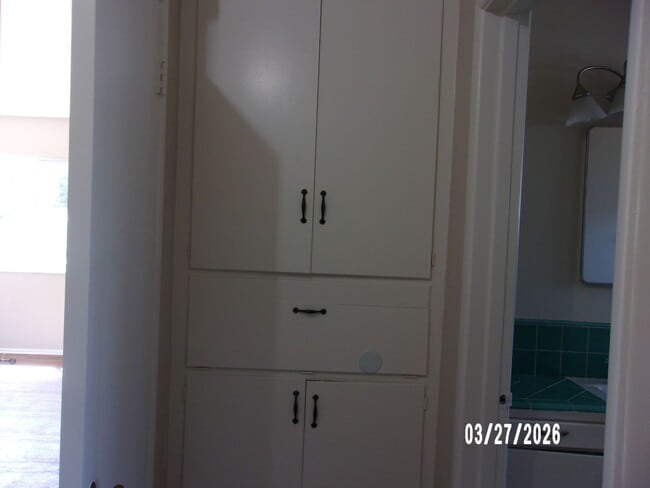 Building Photo - 309HICKORY