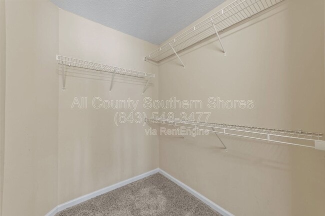 Building Photo - 240 Ackerman Dr