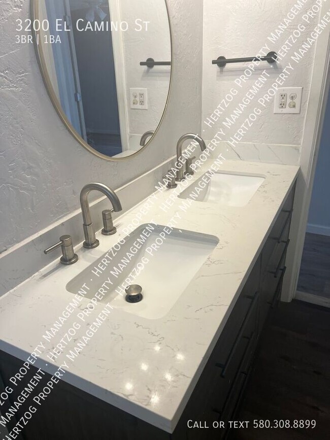 Building Photo - 3200 El Camino St