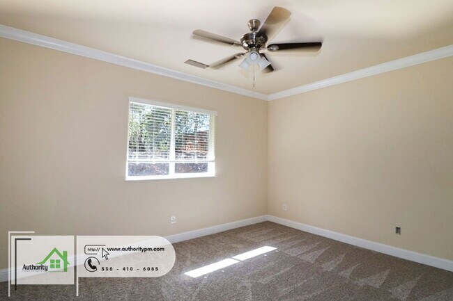 Building Photo - 3966 Cambria Dr