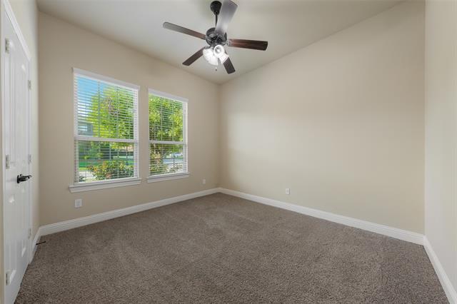 Building Photo - 10520 Love Ct