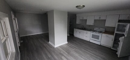 Building Photo - 54 Terrill St