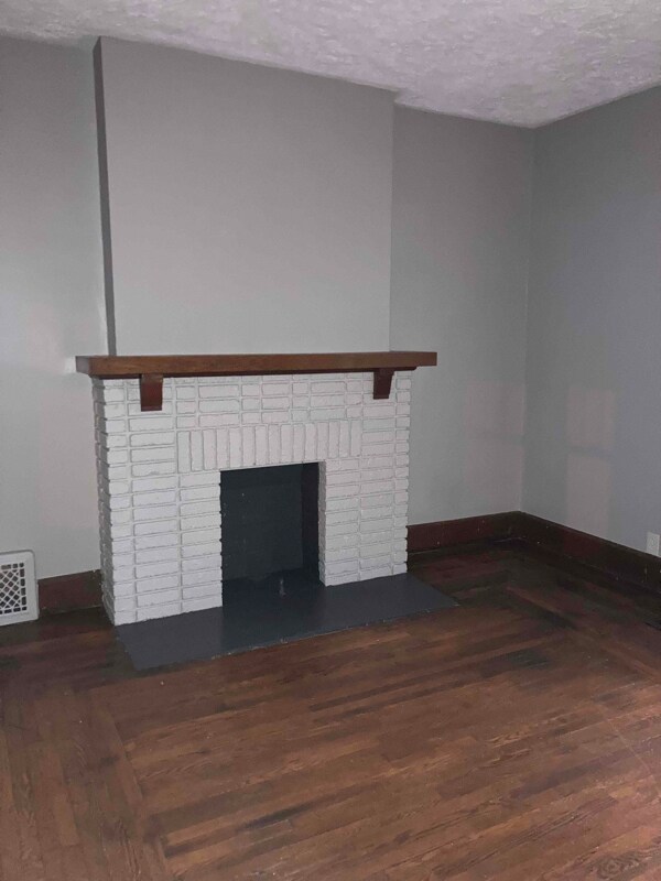 Building Photo - 153 Western Ave