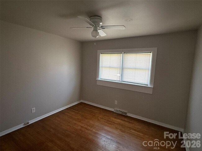 Building Photo - 2544 Abelwood Rd