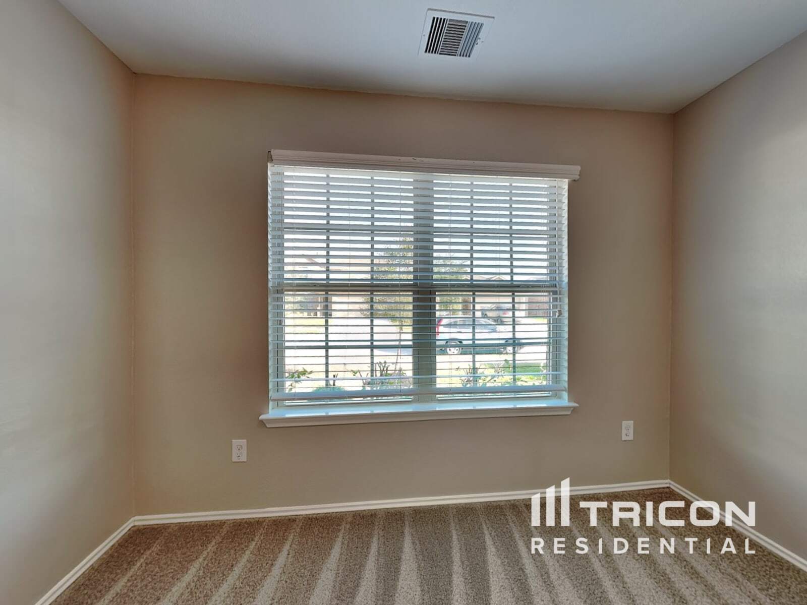 Building Photo - 15426 Rancho Joya Wy