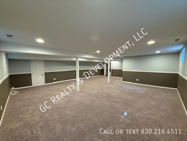 Building Photo - 1615 McDaniel Ave
