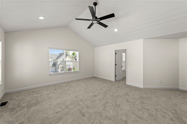 Building Photo - 2240 E 97th St