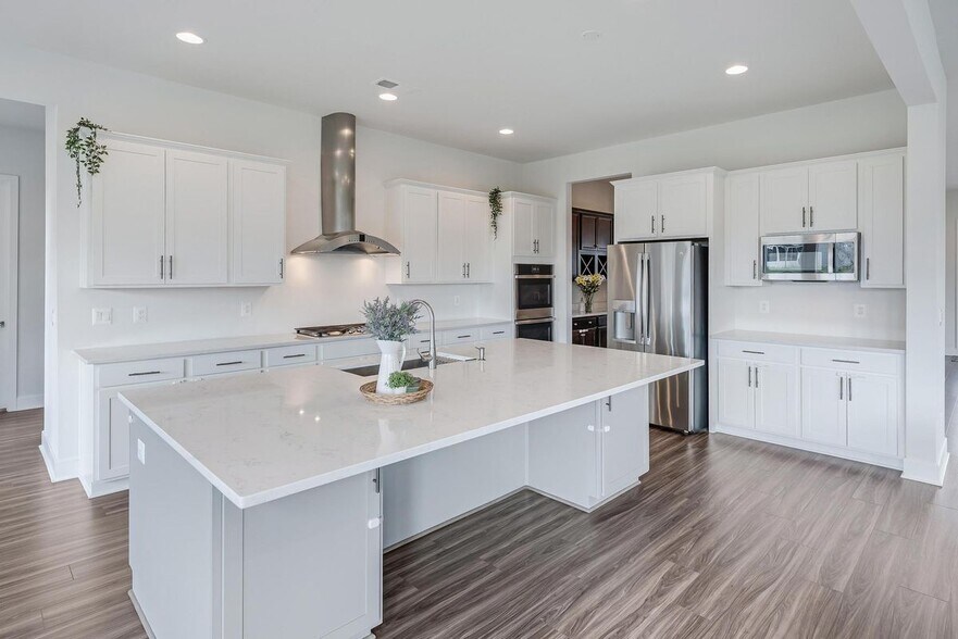 Building Photo - 23765 Fairfield Knl Ct