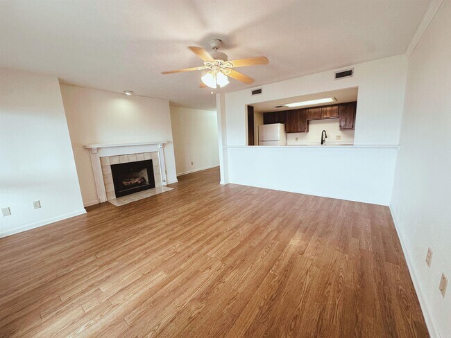 Building Photo - 142 Lake Hamilton Dr