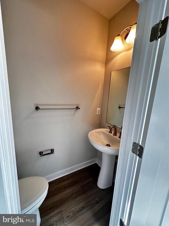 Building Photo - 30 Trotting Rd