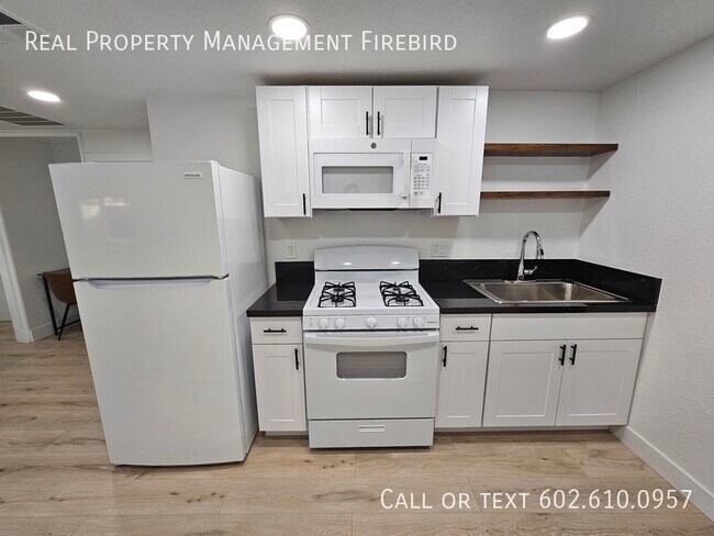 Building Photo - 15 N Ashland-Canyon Casita