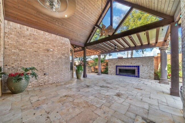 Building Photo - 22714 Alderdale Ln