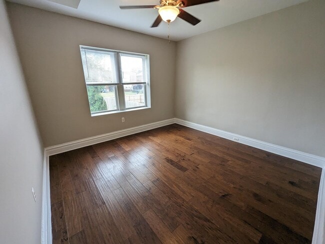 Building Photo - 5940 Cates Ave