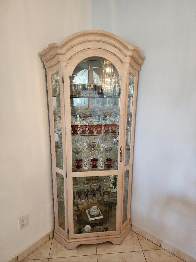 Building Photo - 4141 NW 44th Ave