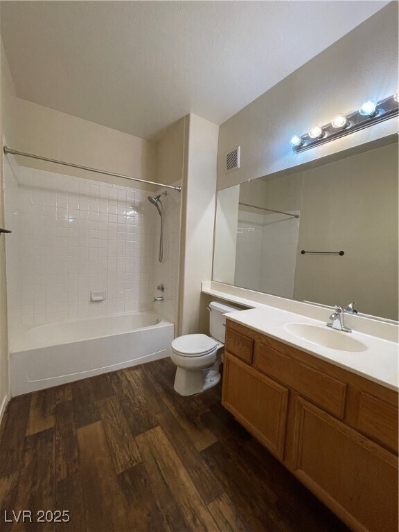 Building Photo - 9901 Trailwood Dr