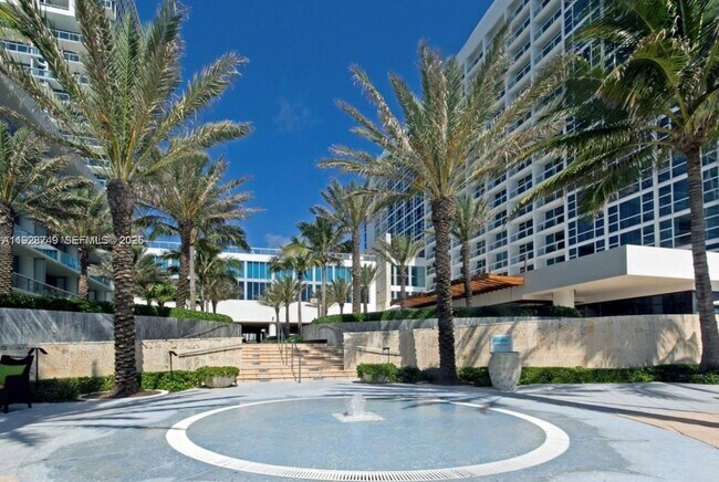 Building Photo - 6801 Collins Ave