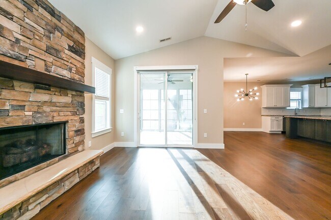 Building Photo - Beautifully Updated 3 Bedroom Home with Sunroom, Two-Car Garage, and Upscale Finishes