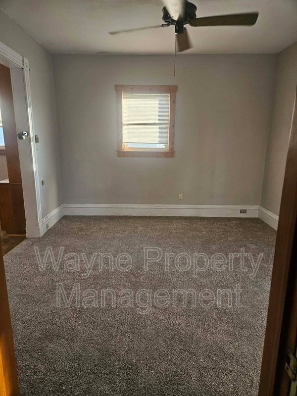 Building Photo - 516 N Cadwell Ave