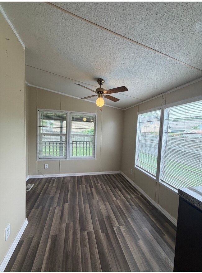 Building Photo - 11703 Greenmesa Dr