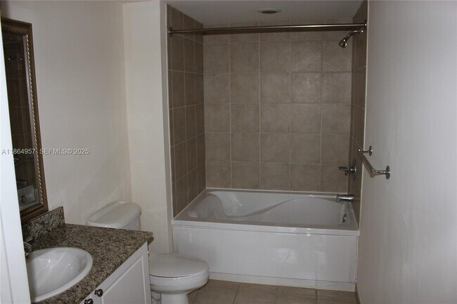 Building Photo - 19501 W Country Club Dr