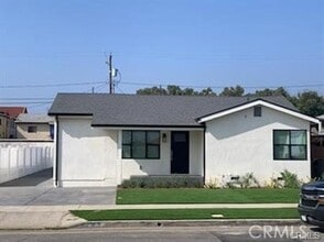 Building Photo - 523 N Lomita St