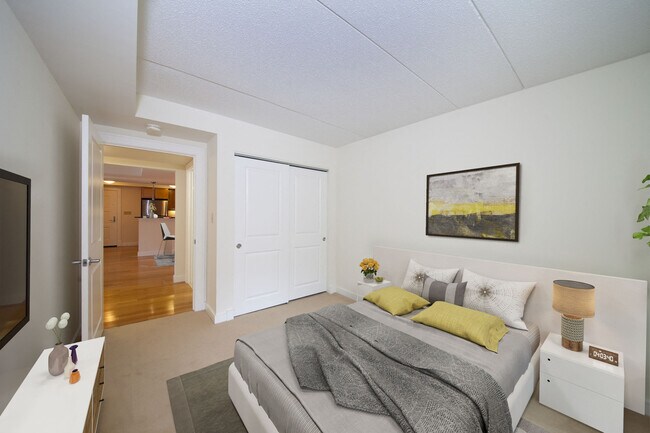 Building Photo - 1405 Beacon St