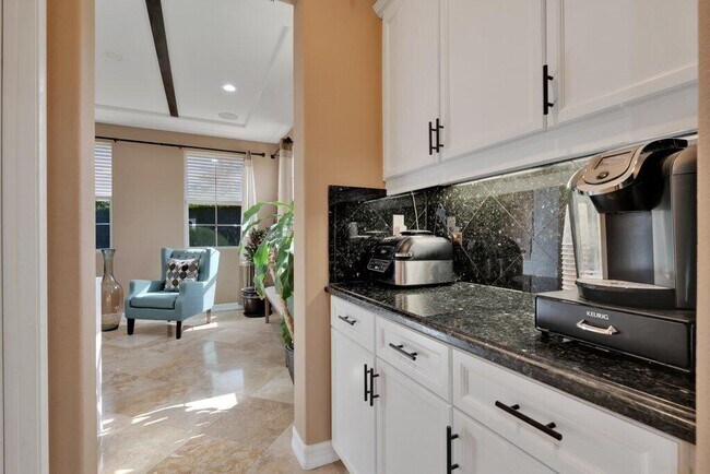 Building Photo - 83394 Matador Ct