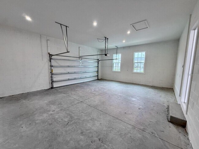 Building Photo - 2480 Celebration Blvd