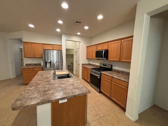 Building Photo - 5484 Canteria Court