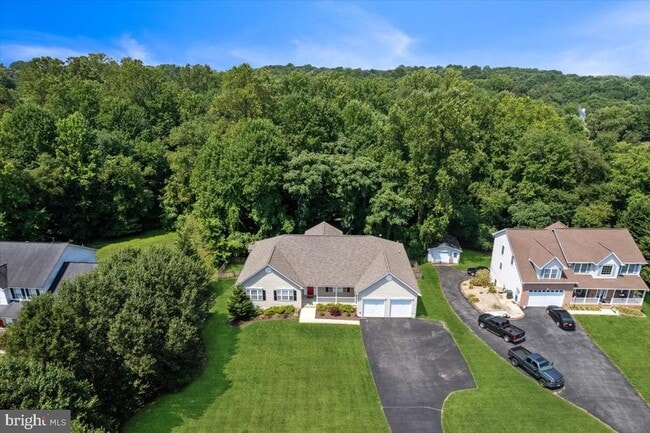Building Photo - 170 Coventry Ct