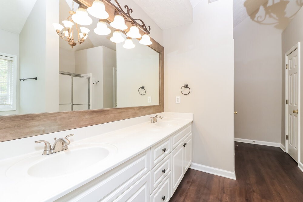 Building Photo - 1879 Clay Dr SW