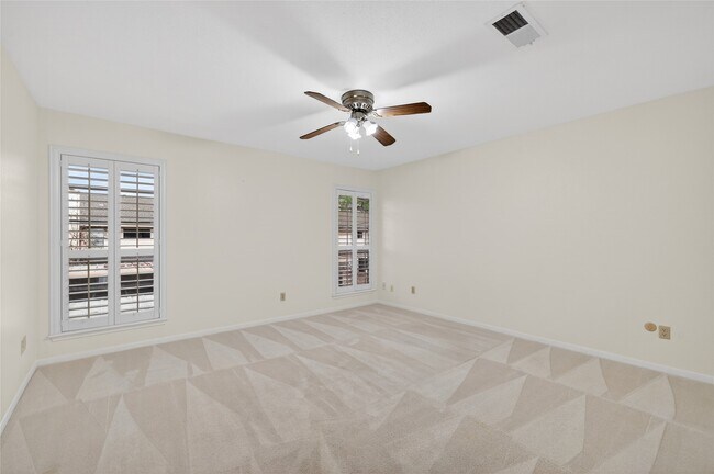 Building Photo - 14724 Perthshire Rd