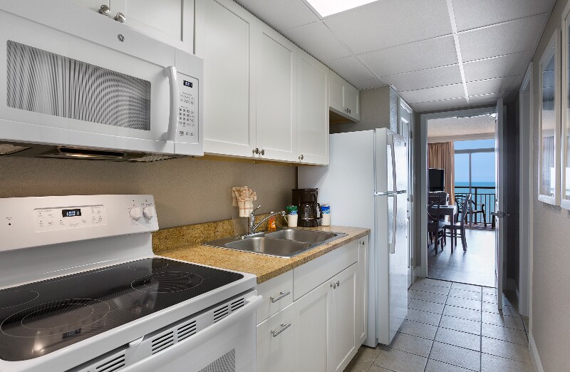 Building Photo - 6900 N Ocean Blvd