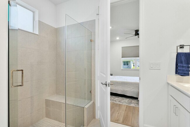 Building Photo - 13404 Brotherhood Wy