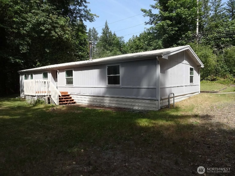Primary Photo - 5530 Central Valley Rd NE