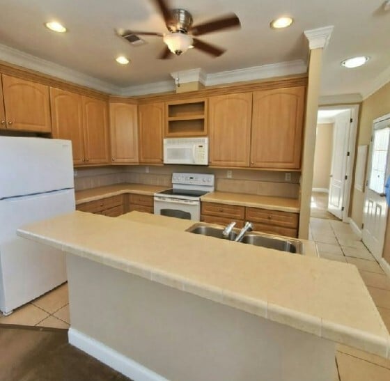 Building Photo - Coral Cay Plantation