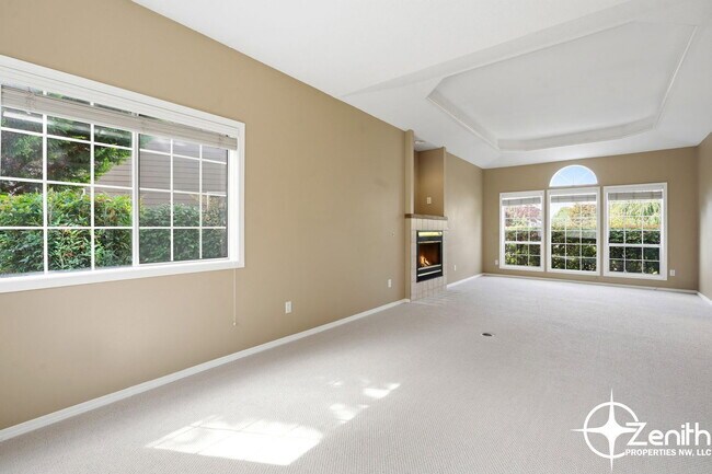 Building Photo - 2103 NE 161st Pl