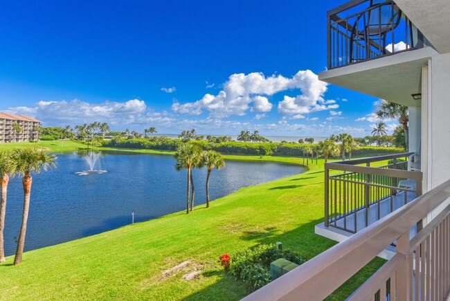 Building Photo - 601 S Seas Dr