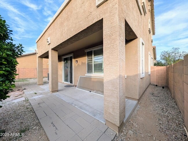 Building Photo - 3848 E Pollack St