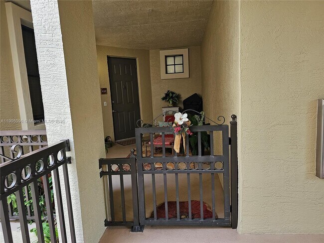 Building Photo - 3020 NW 125th Ave