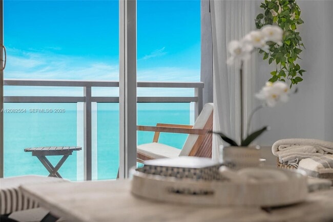 Building Photo - 6917 Collins Ave