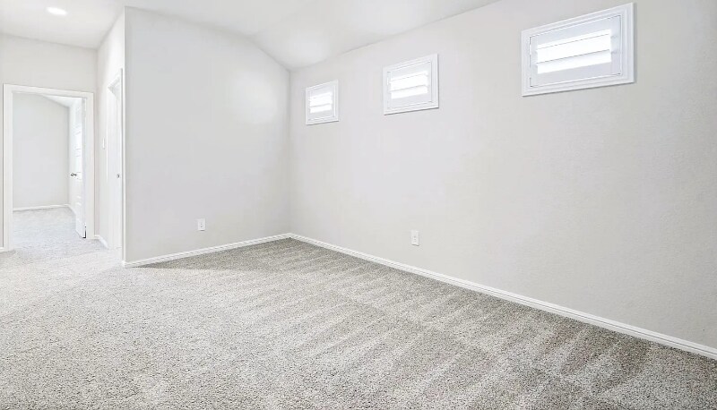 Building Photo - 3417 Lake District Ln