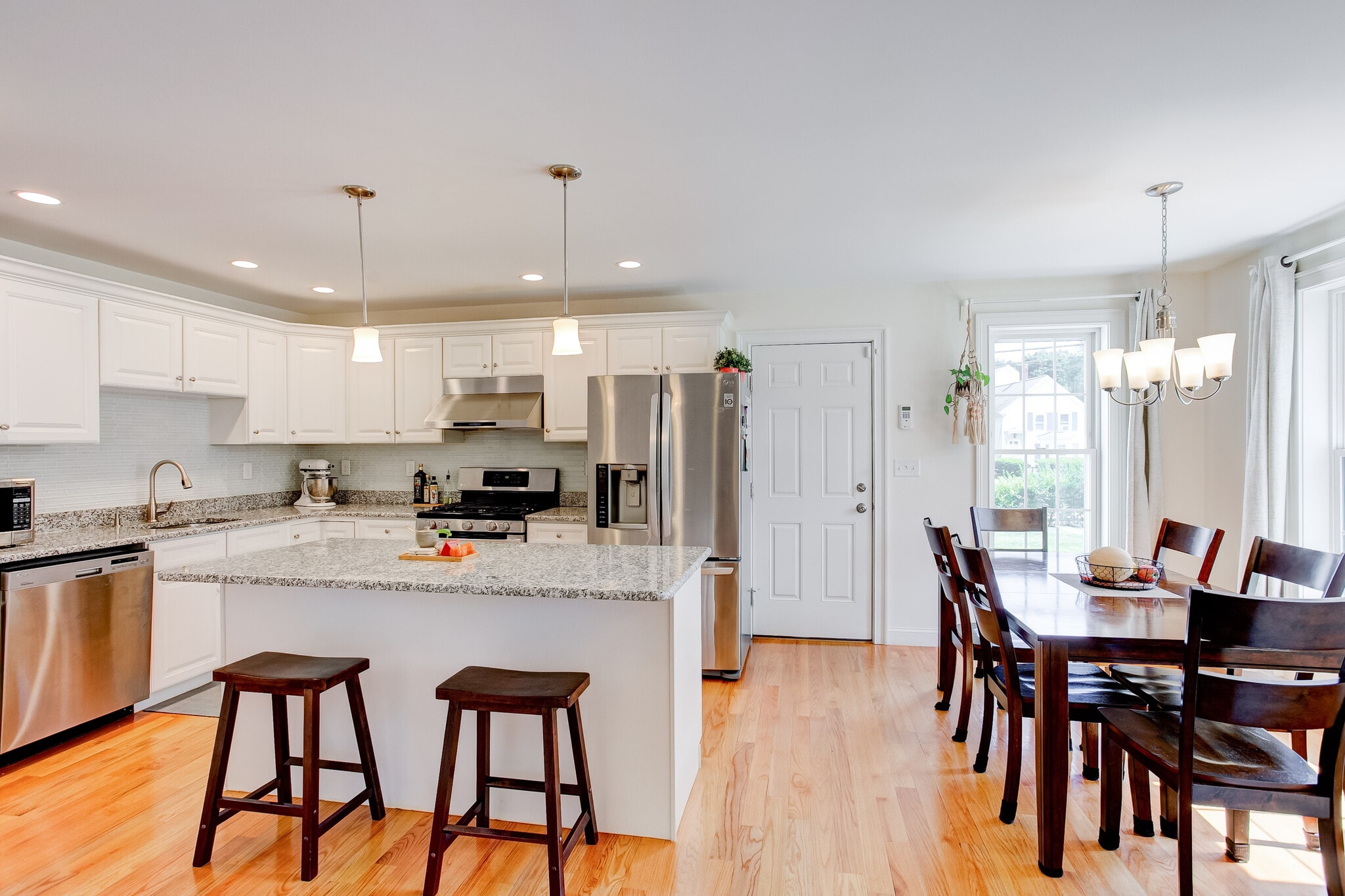 Building Photo - 3 Hawthorne St