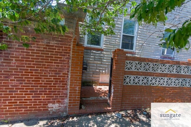 Building Photo - 500 S Collington Ave