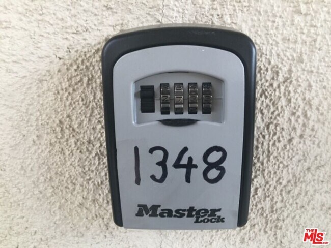 Building Photo - 1348 S Curson Ave