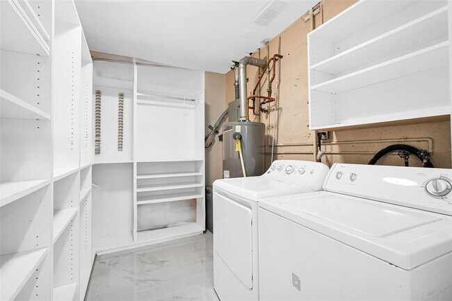 Building Photo - Southwest 133rd Court, Miami, FL 33175 - 3 BR 2.5 BA single-family home