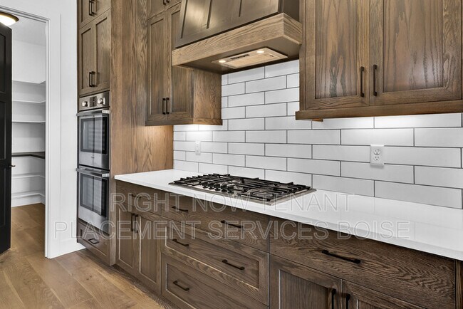 Building Photo - 6705 N Elmstone Way