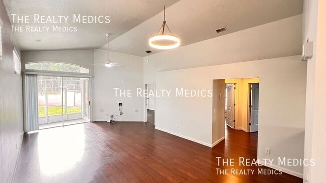 Building Photo - 3977 Journey Ct